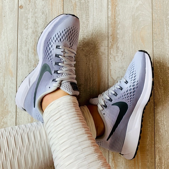 NWT Nike Pegasus 34 pure platinum - Picture 2 of 9